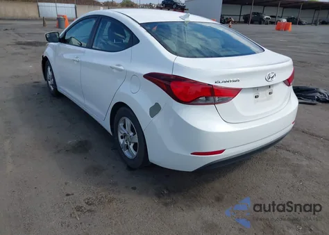2014 Hyundai Elantra Se z USA, uszkodzony, nr VIN 5NPDH4AE1EH497890